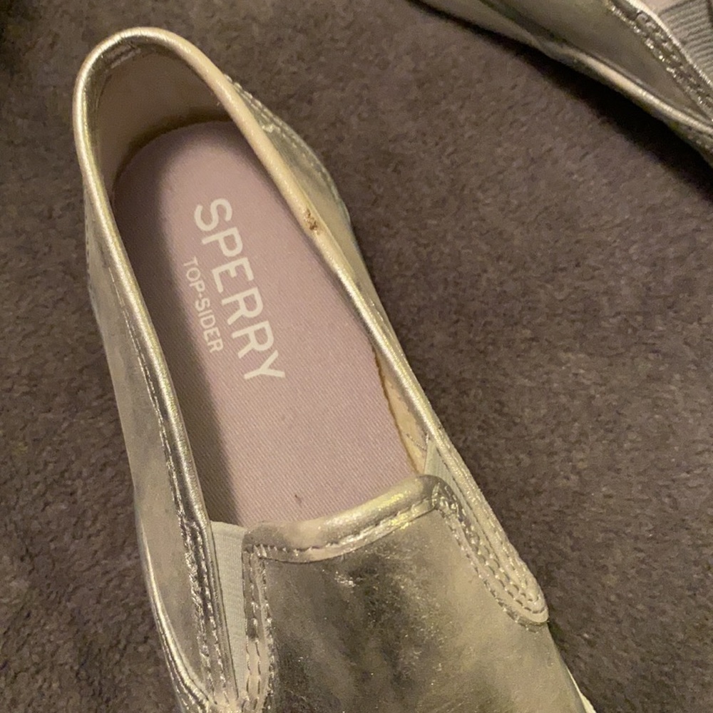Sherry Sneakers - Picture 2 of 4